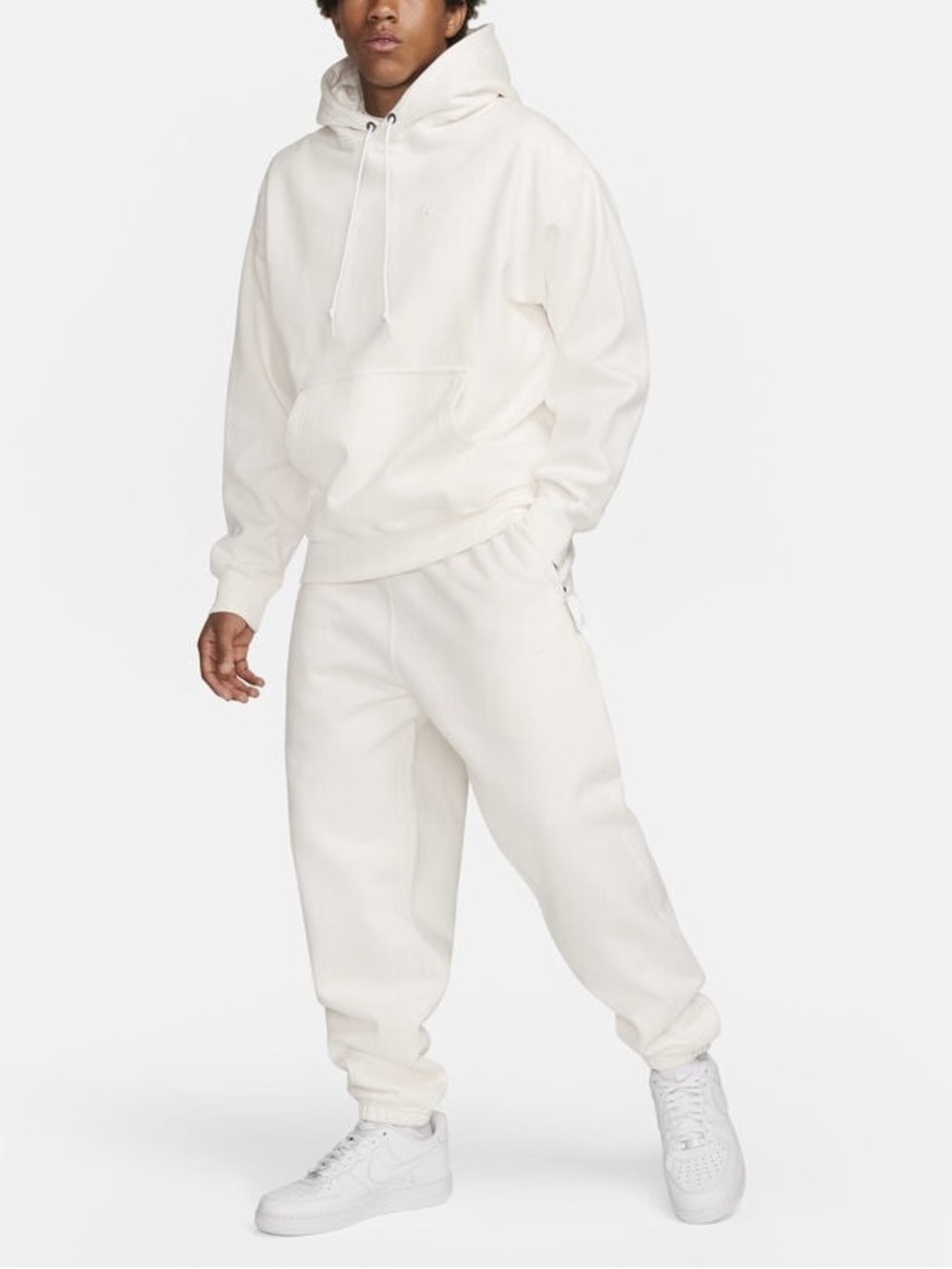 NIKE | NWT Solo Swish Joggers -Loose Fit Straight Leg Regular Length- Small